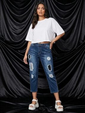 Bisou Bisou Embellished Distressed Cropped Jeans Sz 14